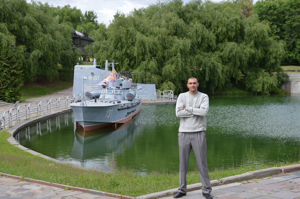 Виктор Лебедянцев