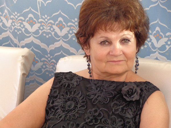 Любовь Горячева