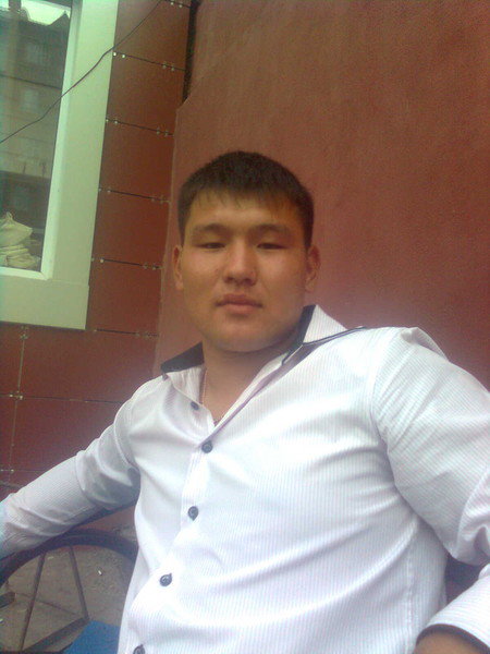 Берик Макпозов