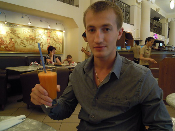 Александр Новиков
