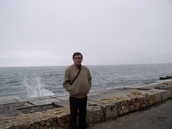 Василий Макаров