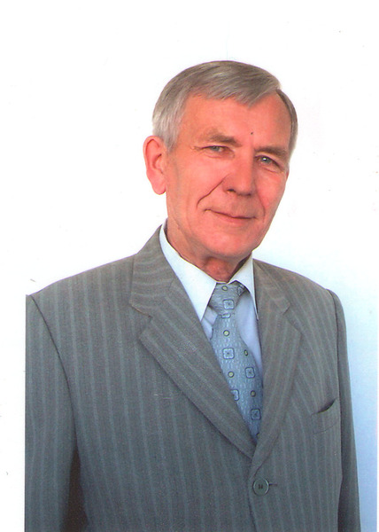 Валентин Семенов