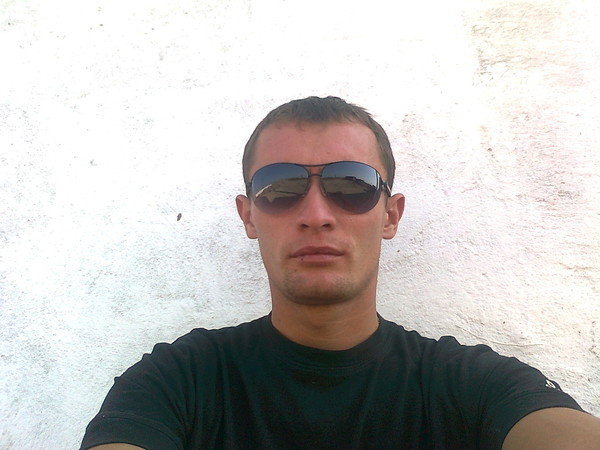 Алексей Ушаков