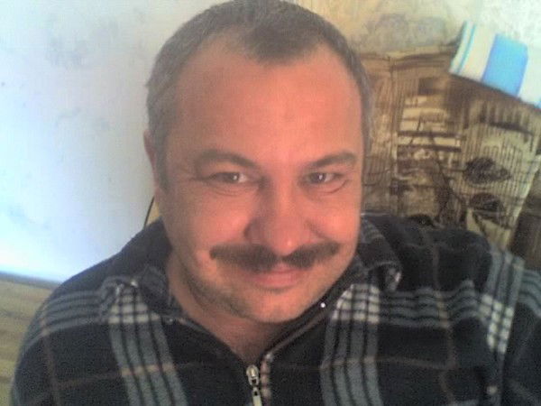 Андрей Надов