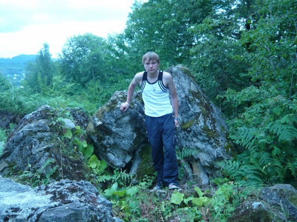 Денис Якупов