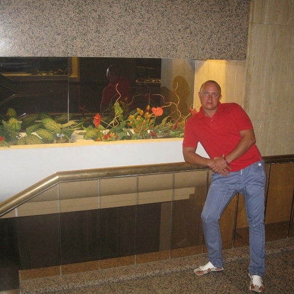 Дмитрий Белый