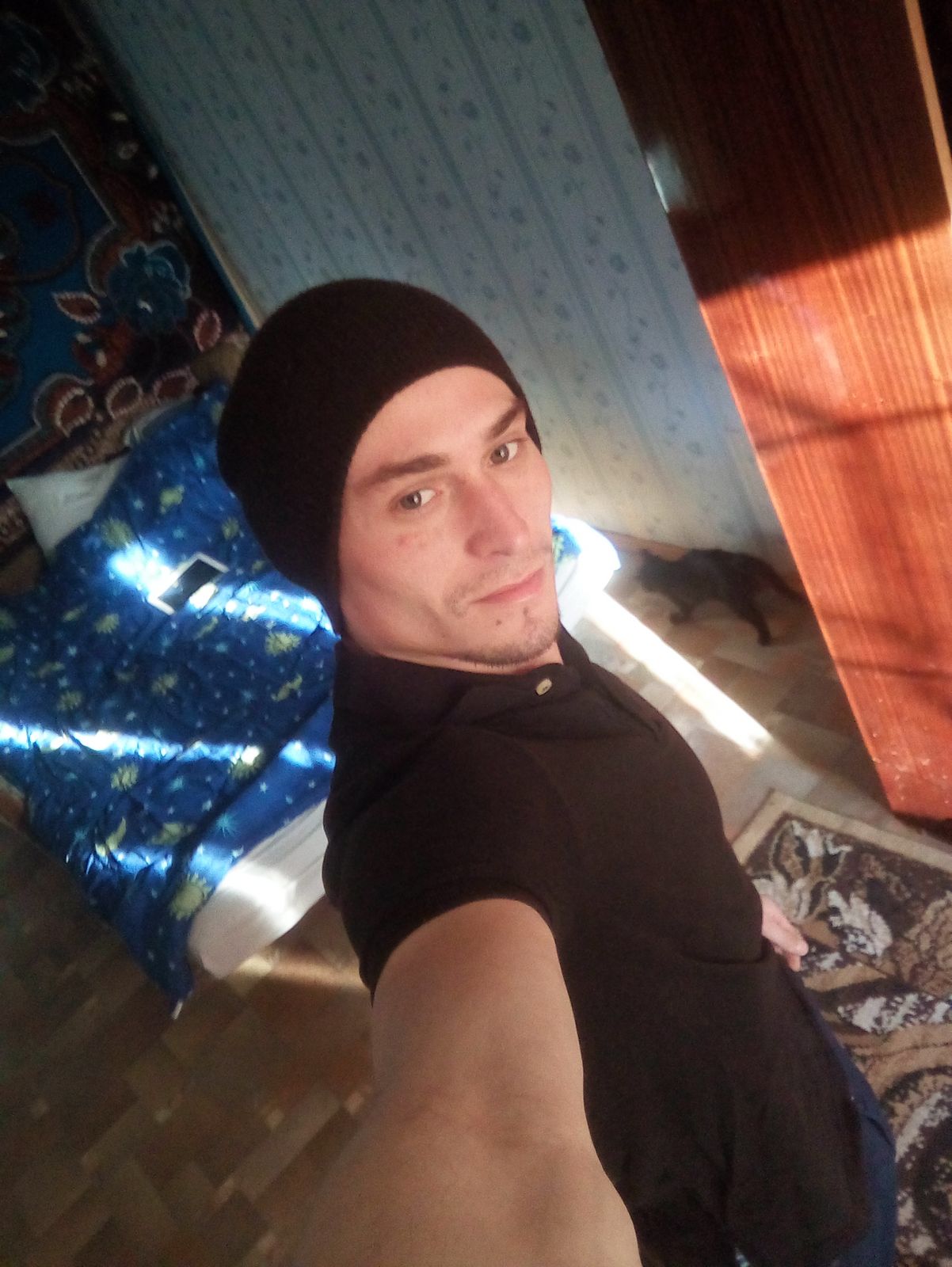 Александр Фролов