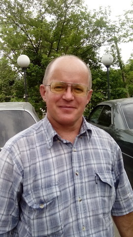 Андрей Парьев