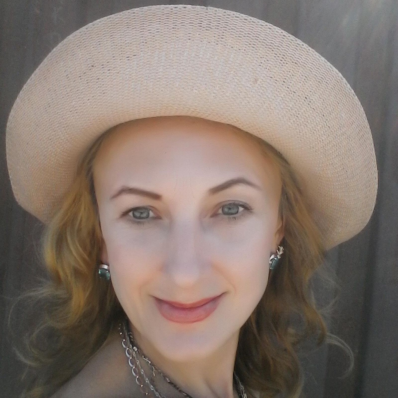 Елена Кучкина