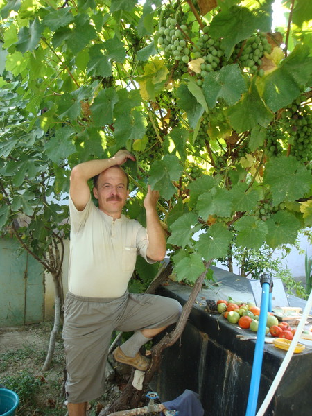 Сергей Максутов