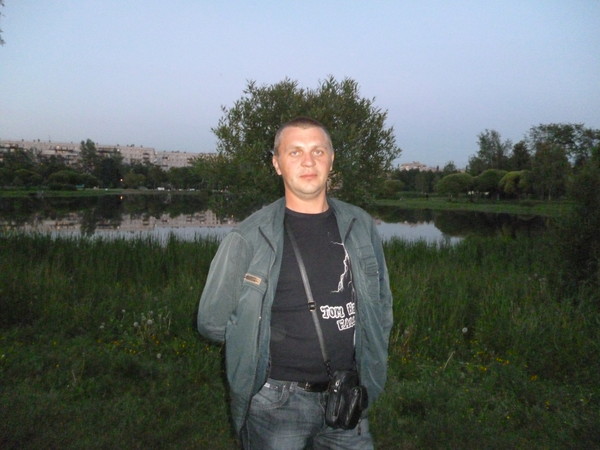 Виктор Лазуткин