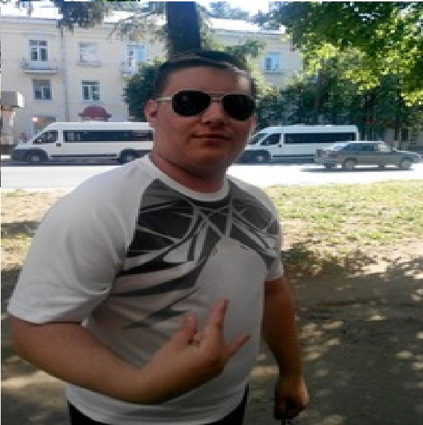 Виктор Морозов