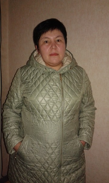 Алмания Мукушова