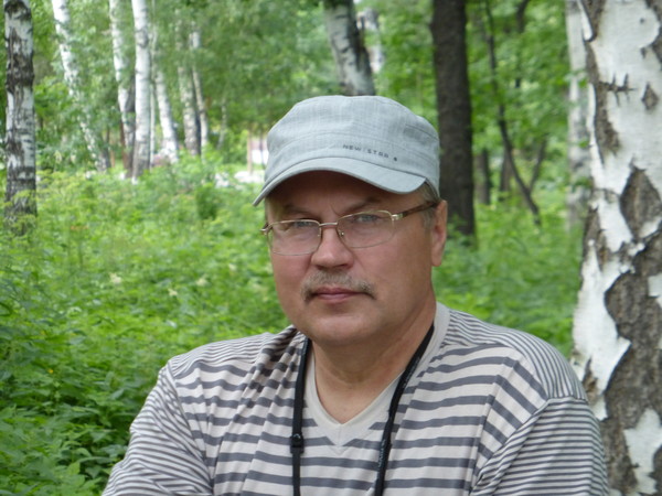 Александр Есенков