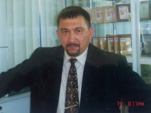 Samat Mahov