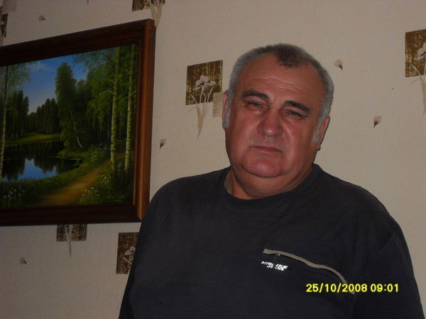 Виктор Лукьяненко