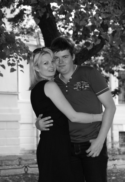 Влада Дежина