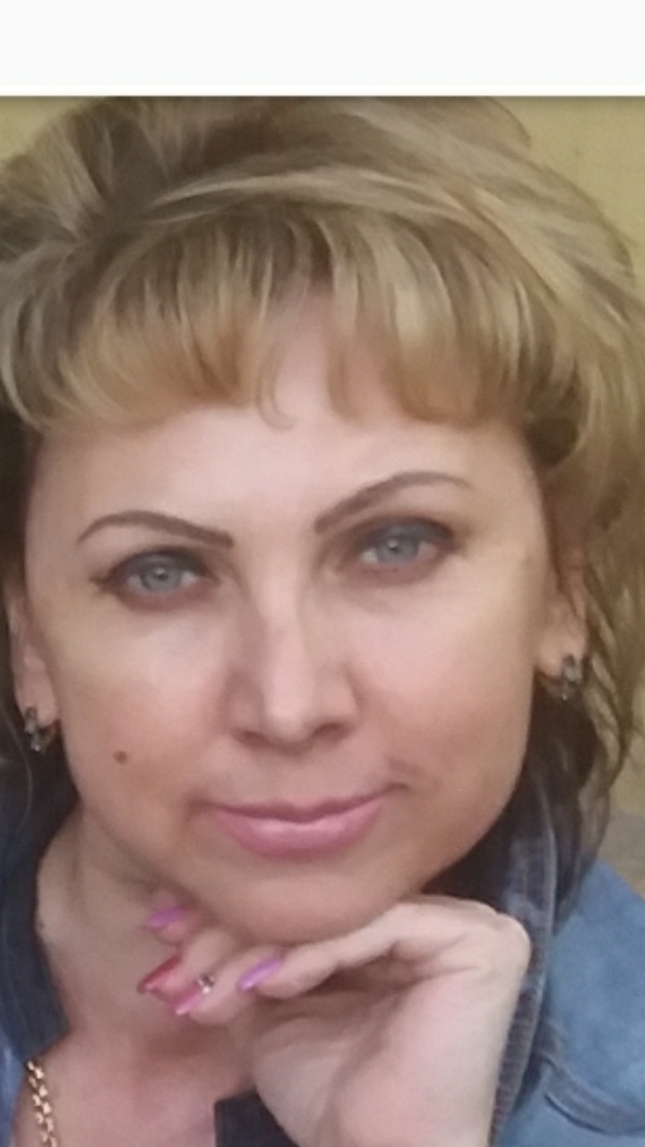 Елена Анисина