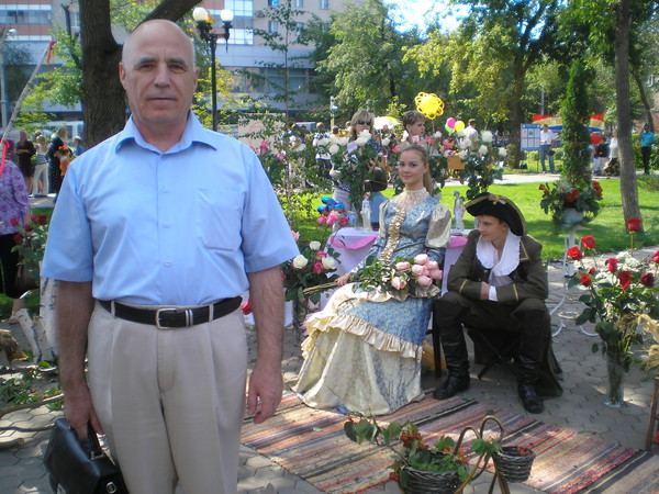 Виктор Науменко
