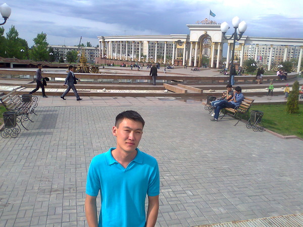 Ануар Ахметжанов