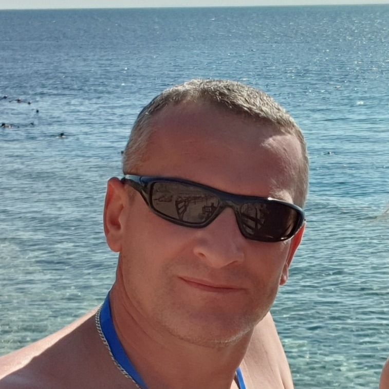 Леонид Шпец