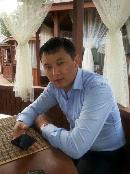Азамат Умаров