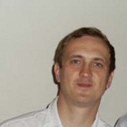 R9Uf. Геннадий .