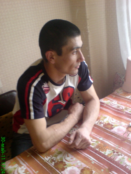 Умид Дадабоев