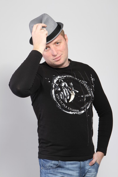 Дмитрий Уваров