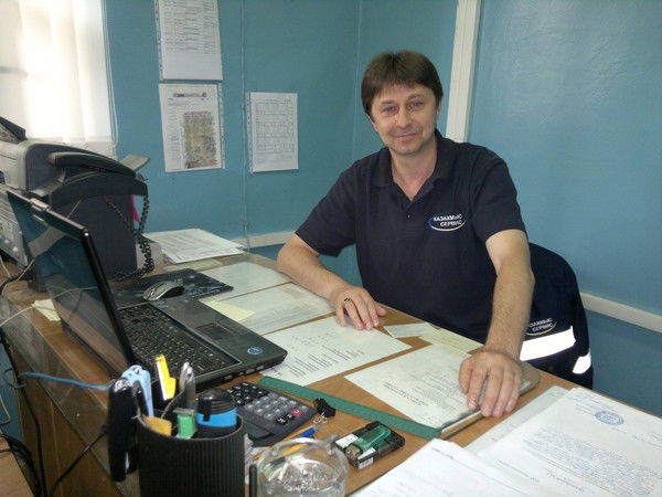 Юрий Опарек