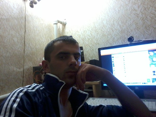 Антон Капустин