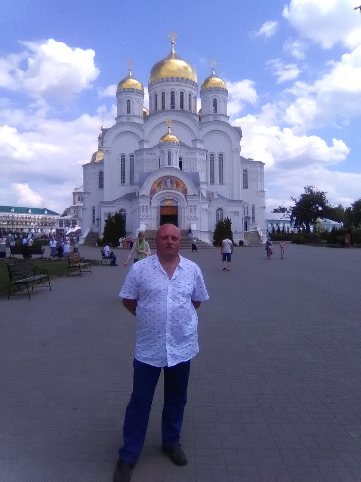 Владимир Пахомов