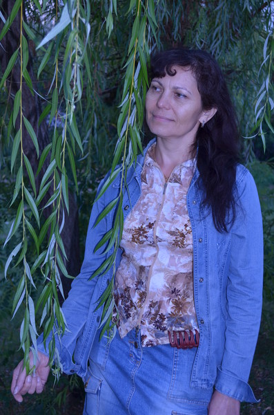 Елена Счастливая