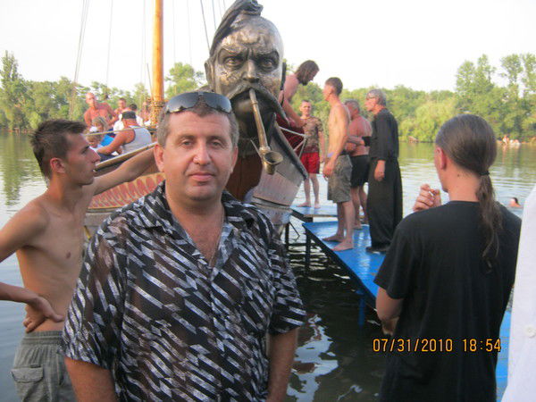 Виталий Харченко