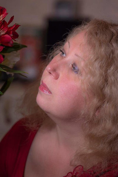 Надежда Ежова