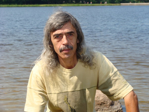 Геннадий Тихомиров