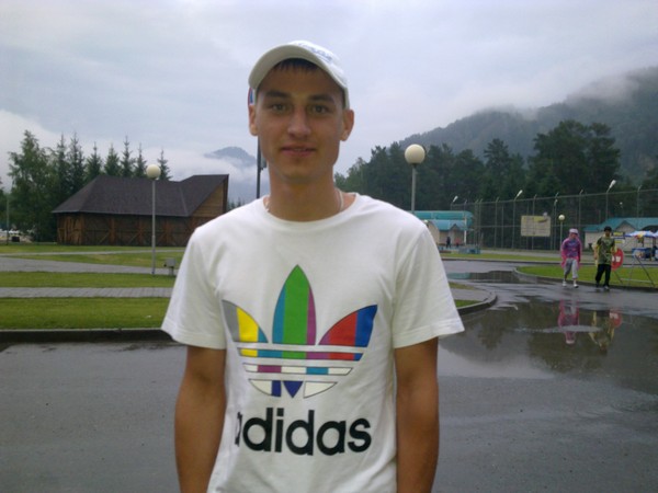 Олег Елькин