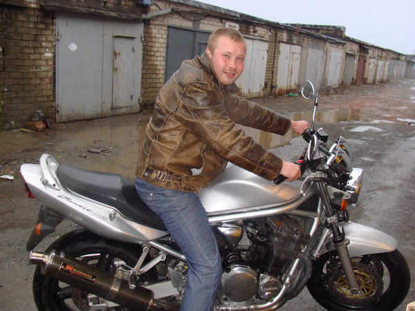 Максим Макеев