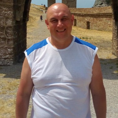Юрий Веселов