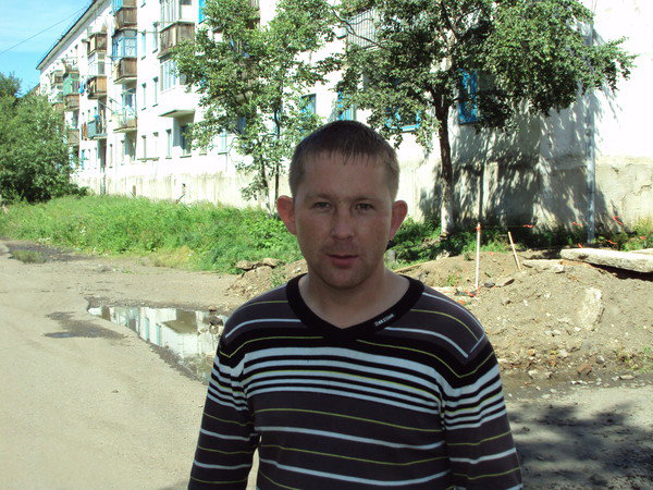 Максим Суворов