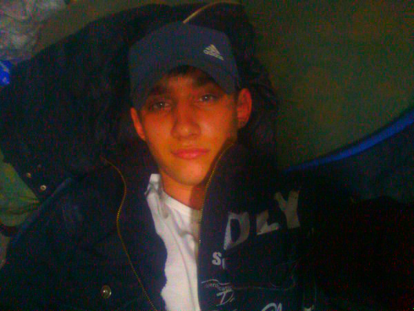 $~M.o.n.]{.~ $