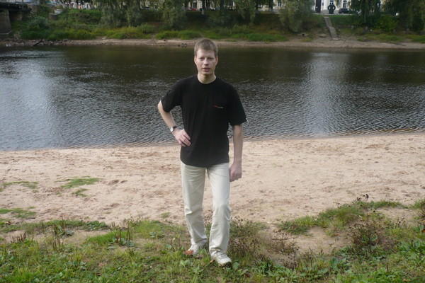 Антон Иванов