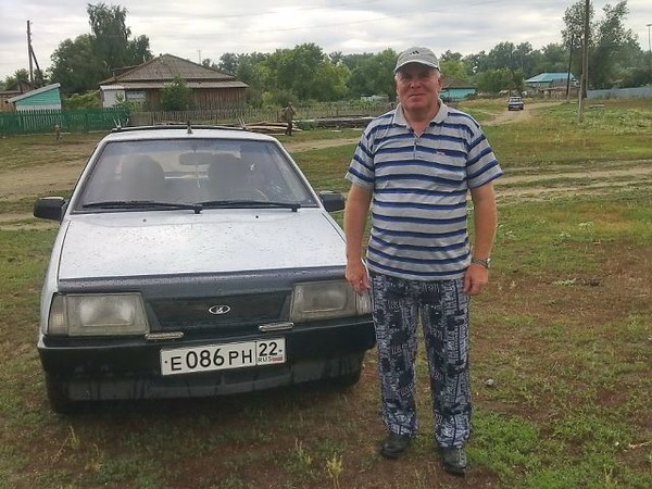 Виктор Плотников