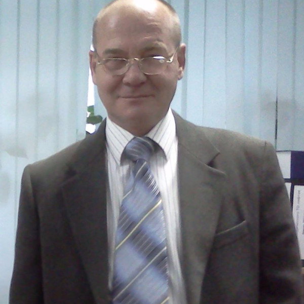 Игорь Кузнецов