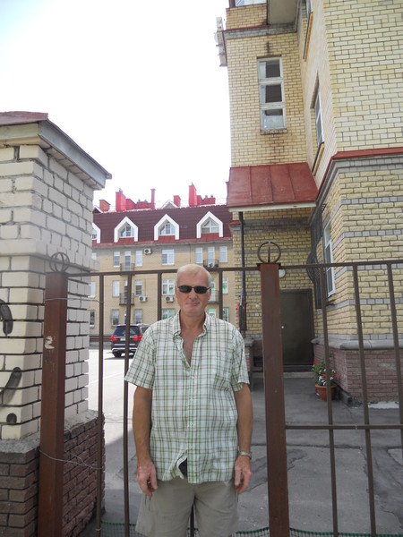Александр Дмитриев