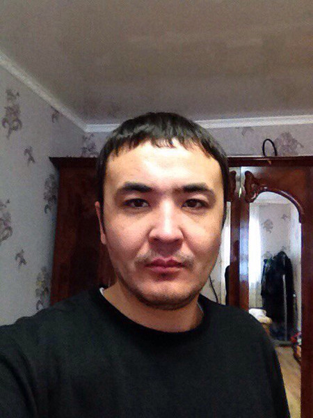Айдос Сапаров