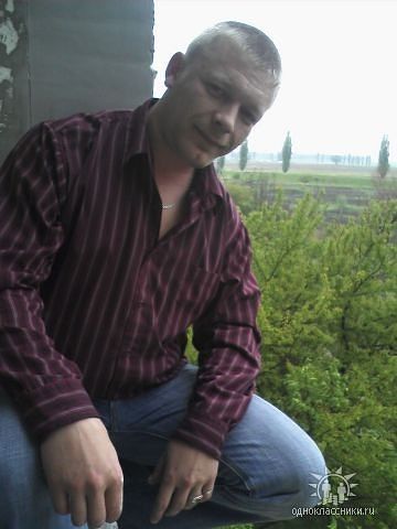 Дмитрий Степанов