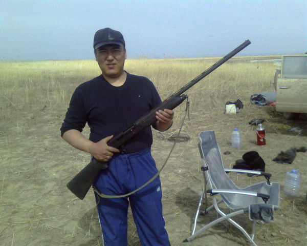 Серик Азанов