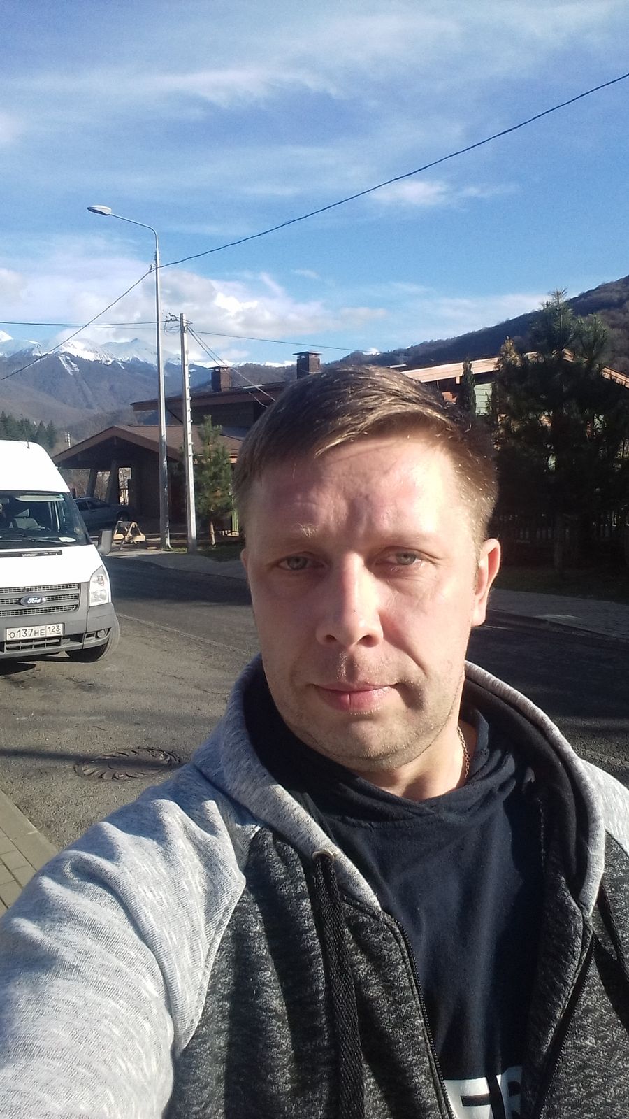 Александр Муравьёв