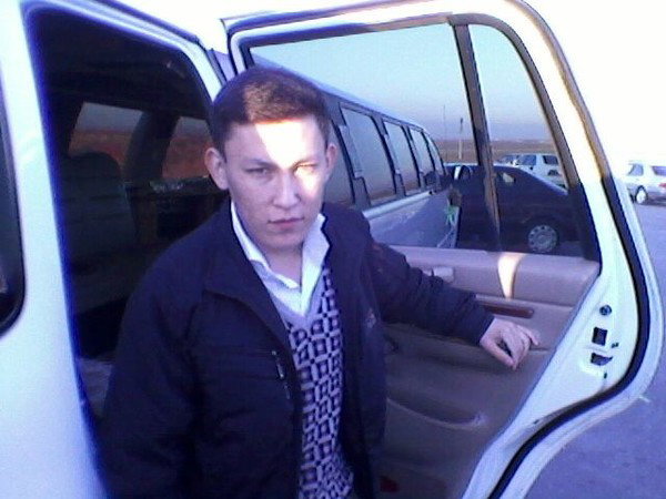Алмаз Сапар